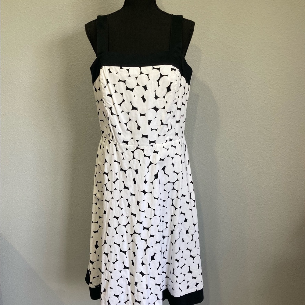 Dressbarn white&black polka dot summer dress with black edges details size 14